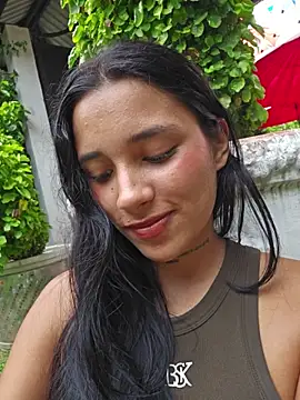 Lorena_Mcfly - Buy ICE-CREAM and rub it on pussy
