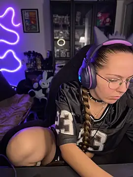 MaryPeach666 - Show Ass + Twerk + Ass Pic
