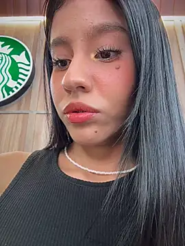 Alejandra_ospina - FUCK ME DOGGY STYLE UNDER THE TABLE😈🥵
