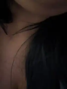 Tisha_Busty - pussyspread closeup 👀+ put pantie in 👄