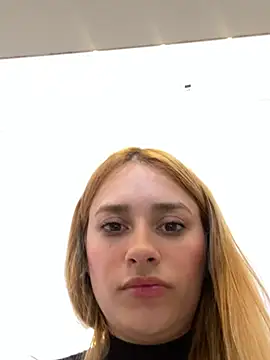 Barbie107 - Mostrar os peitos
