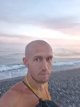 Hola_Homo - Slap his ass + last tip gets a pic