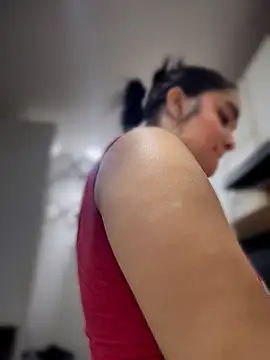Isabella-Teen - Flash Tits🍒