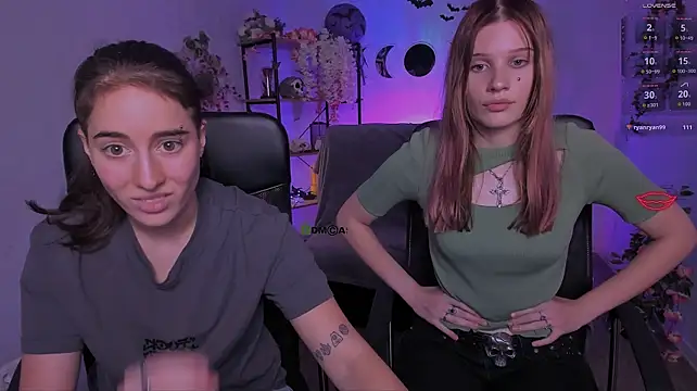 Ava_gllow - flash ass