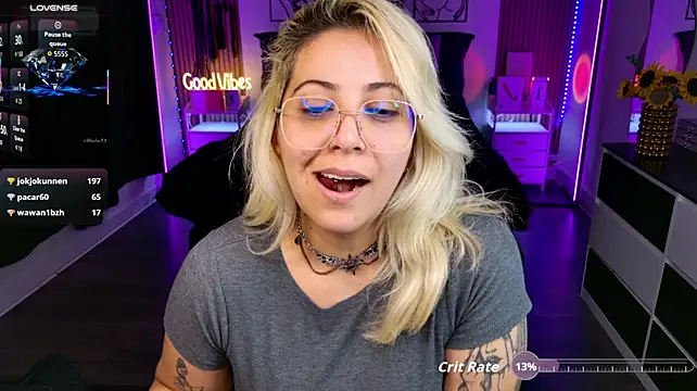 Blackwidow_s1 - show ass