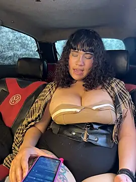 Helledy-fire - Oil or cream on my boobs 💧🍒