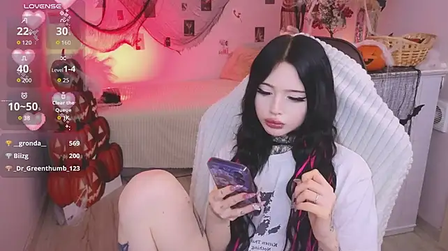 Emma_Kirks - body teasing