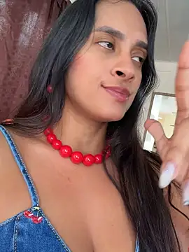 LunaHeat - Show boobs