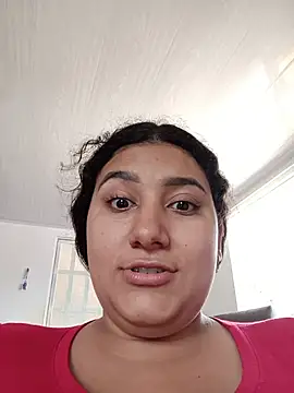 Sara_y_Amy - Show tits both girl