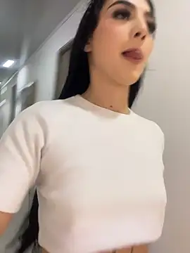 BadLilAngelXXX - SQUIRT ON YOUR FACEE 💦