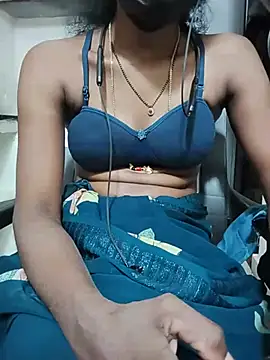 Sujjisexyy - To pay son’s school fee
