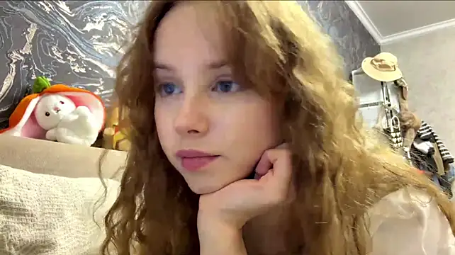 Curlyhaired - Kiss air X5