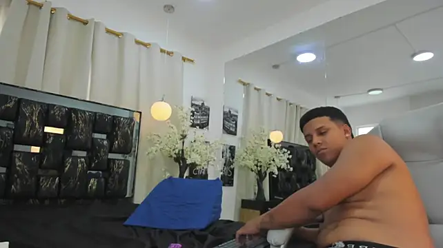 Emmily_williams - ride his cock so delicious