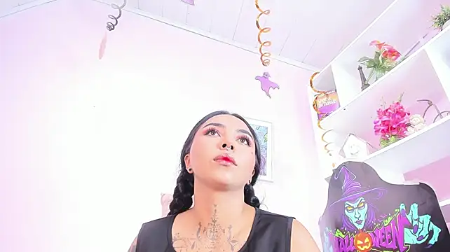 Miss_soffi_ - TWERK WITHOUT PANTIES💕