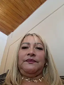 _Milena- - I suck my tits