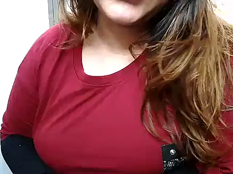 Glam-Goddess - make me wet with your love
