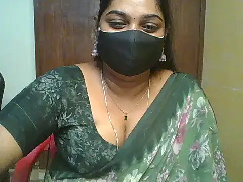 Tamil_hot_Shalini