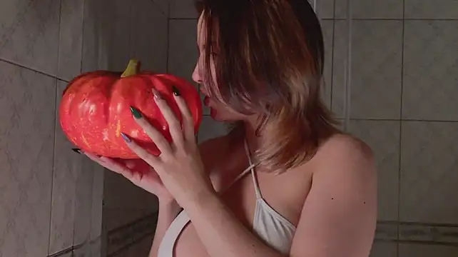 True_voice - lets put finger inside my pussy