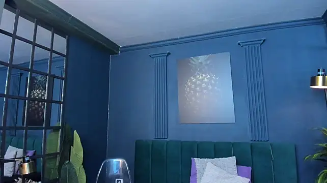 Georgina-coule - open pussy in doggy position