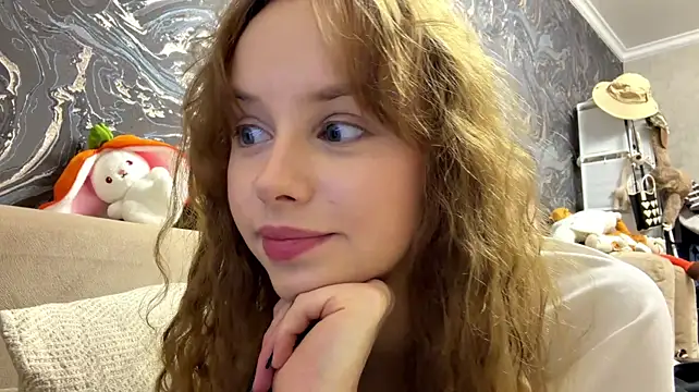 Curlyhaired - Kiss air X5