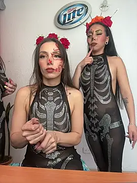 Belly_Rosse - 🎃 squirt in time récord 3 GIRLS💦