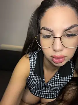 Alma_170900 - Ride dildo and suck dildo after class👅