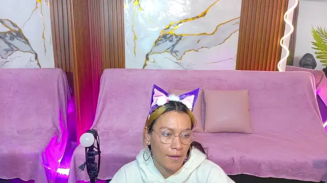 Alonddra_tay - 💦😈 DILDO IN MY ASS 💦😈