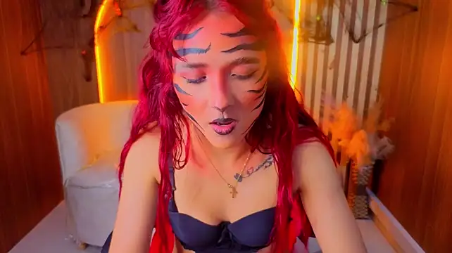 Liss_red_tx - Rubbing fingers through the anus🥵💥