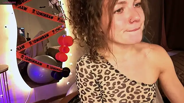 Mari_Muse - teasing with panties