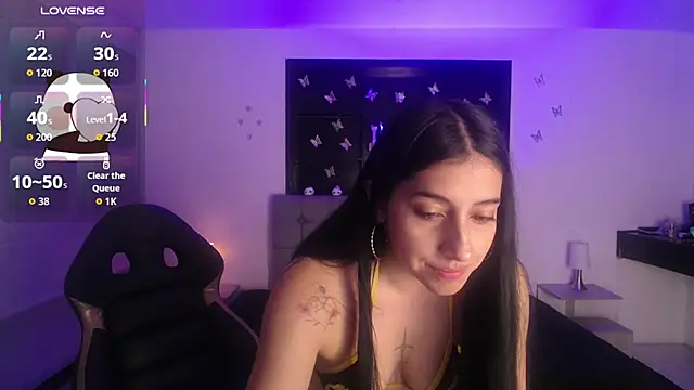Melannyy_V - Please help me achieve my goal today 🥹