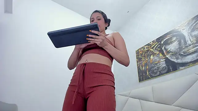 Lunaasmithh - Put your ass in your face 🍑