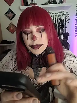 Divine_eve - top off and tits play