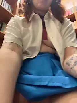 Freaky__Nikki - make me smile