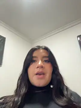 SaraBraun_ - GET NAKED AND FINGER PUSSY IN THE OFFICE