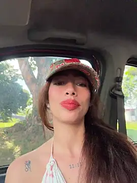 Roxyrougee - 🫨Walkin NAKED in park🫨 L.T 🎁HotVid🎁