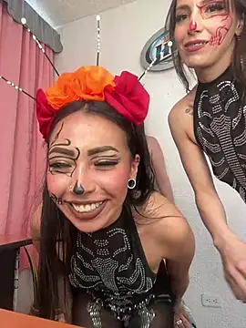 Belly_Rosse - 🎃 squirt in time récord 3 GIRLS💦
