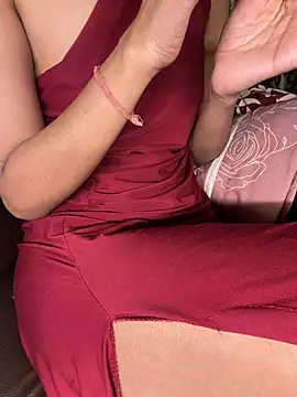 Miss_Groovy - Show Boobs