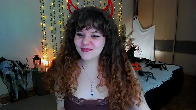 CurlyMagicc - take off bra from under suit 😉😉
