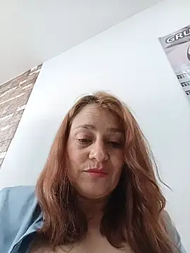 LUISA--30 - Walking naked for Office