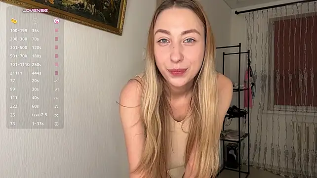 MonnieGuittennez - Rub my tits close up