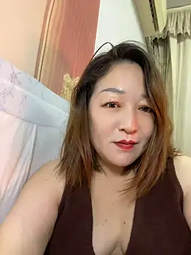 Ruyier - 假陽具摩擦陰部5分鐘 Rub dildo on pussy 5 min
