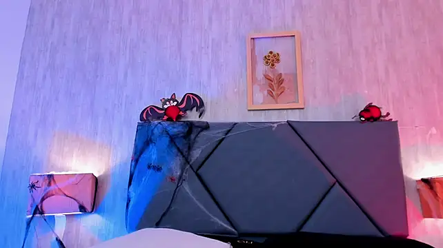 Lunaira_Deep - rub my pussy