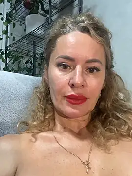 Tania201243 - Spank ass 👋🏼🍑шлепки попи