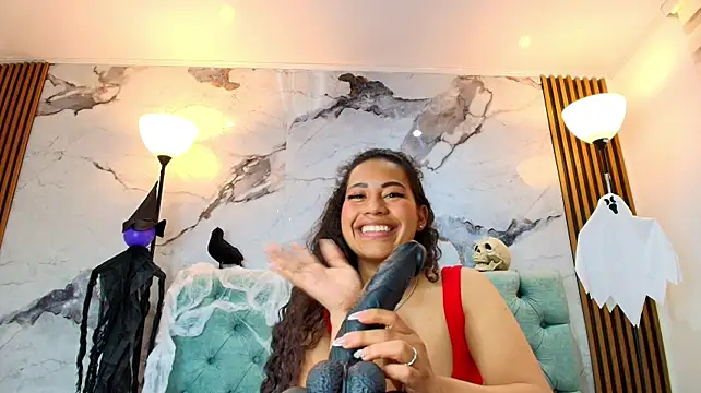 SaraVasquez_ - Deepthroat brunette