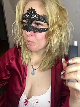 -CurvySecret- - toy control 5 mins