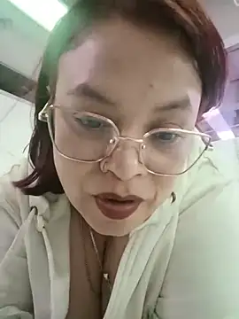 Mily_love11 - Taken off bra 1 min