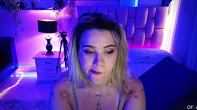 AlbaismynameX - Handjob and blowjob show