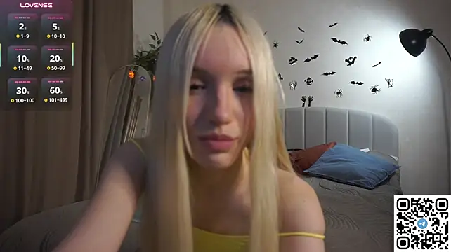 Gothgloria777 - flash pussy
