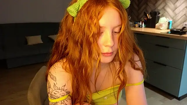 CelineArden - flash tits