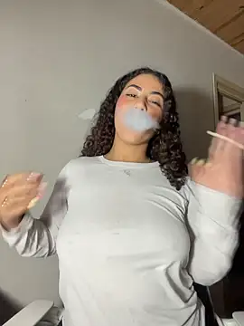 A_maddy - 1 meta: ficar peladinha